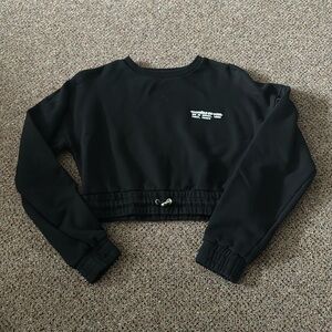 Maniere De Voir Black Cropped Sweatshirt
